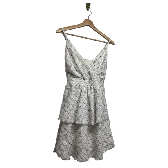 NWOT REVOLVE LOVERS & FRIENDS Nim Tweed Mini Dress S - Picture 6 of 9